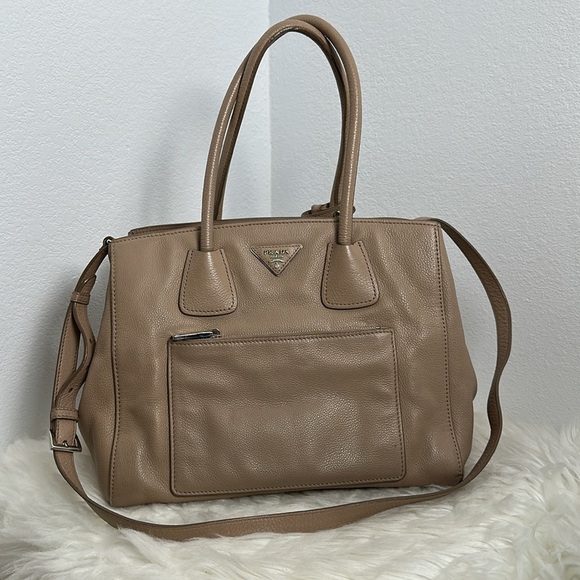 💯Authentic Prada Beige Leather Two-way  Bag🍀 - Picture 4 of 16